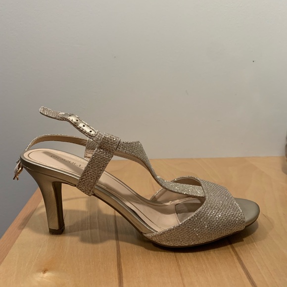 Dress shoes worn once! - Picture 2 of 2